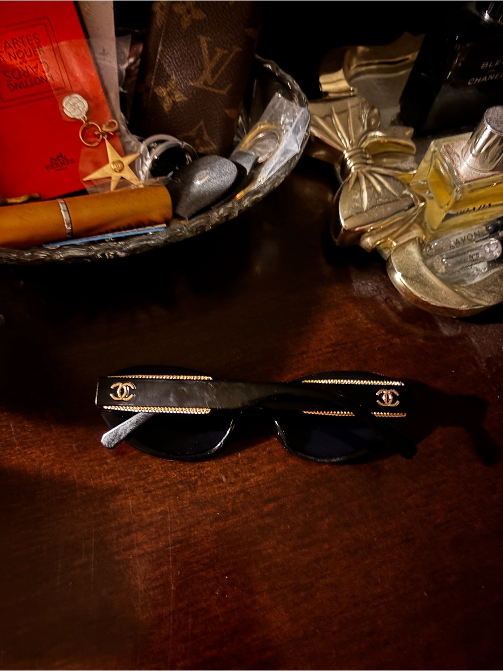 Black Oval Sunglass Frames with Subtle Logo